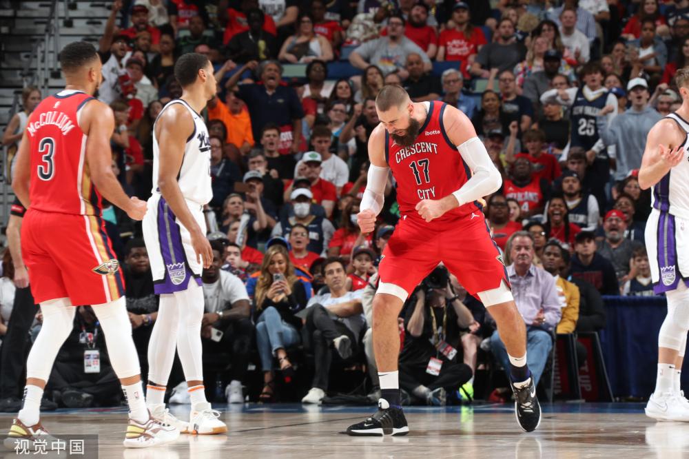 尤其是在进 尤其是在进