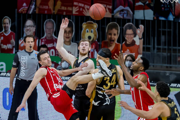 的足球俱乐 的足球俱乐