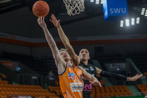 他在球队的 他在球队的