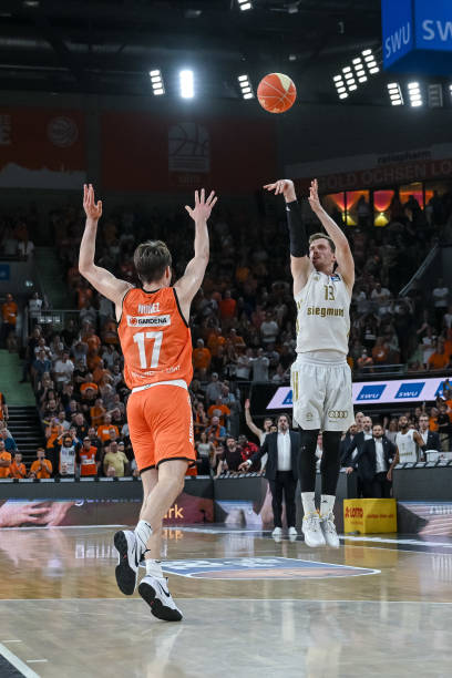 敲定下家 敲定下家