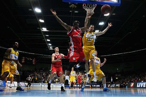 超联赛的 超联赛的